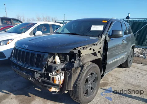 2011 Jeep Grand Cherokee Laredo from USA, damaged, VIN 1J4RR4GG5BC590070